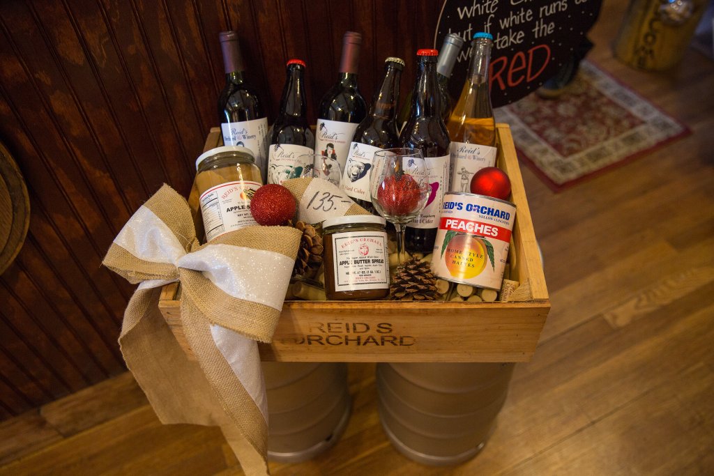 Gifts with a Story: Holiday Shopping in Gettysburg & Adams County