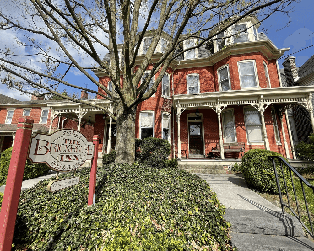 About - Brickhouse Inn