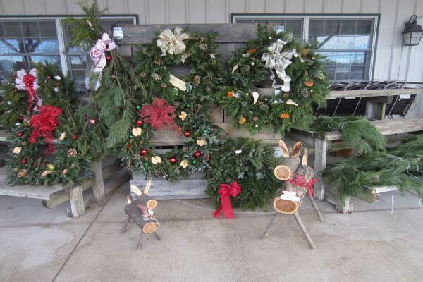 Christmas wreaths and reindeer made of wood