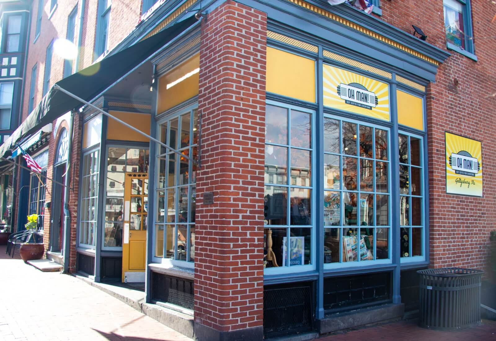 CREATIVE SPIRIT IN HISTORIC DOWNTOWN: The Wallaces of Gettysburg CREATIVE SPIRIT IN HISTORIC DOWNTOWN: The Wallaces of Gettysburg