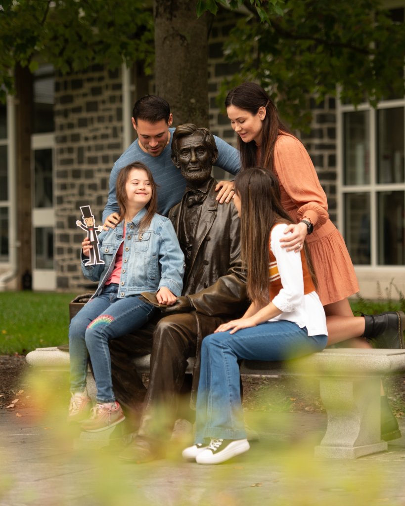 Color Li’l Lincoln Outside the Lines