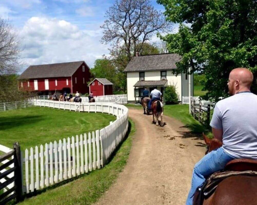 Gallop Into History Package with The Lodges at Gettysburg